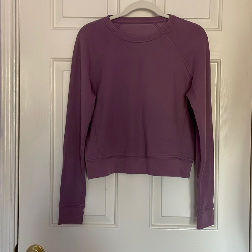 Long sleeve crew neck top